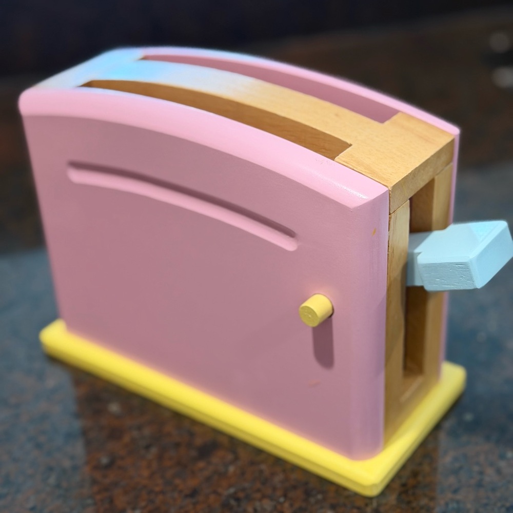 KidKraft Wooden Toy Toaster